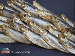 SPRATS FUMES